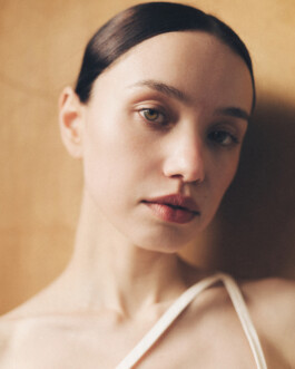 LAURA BALDWINSON