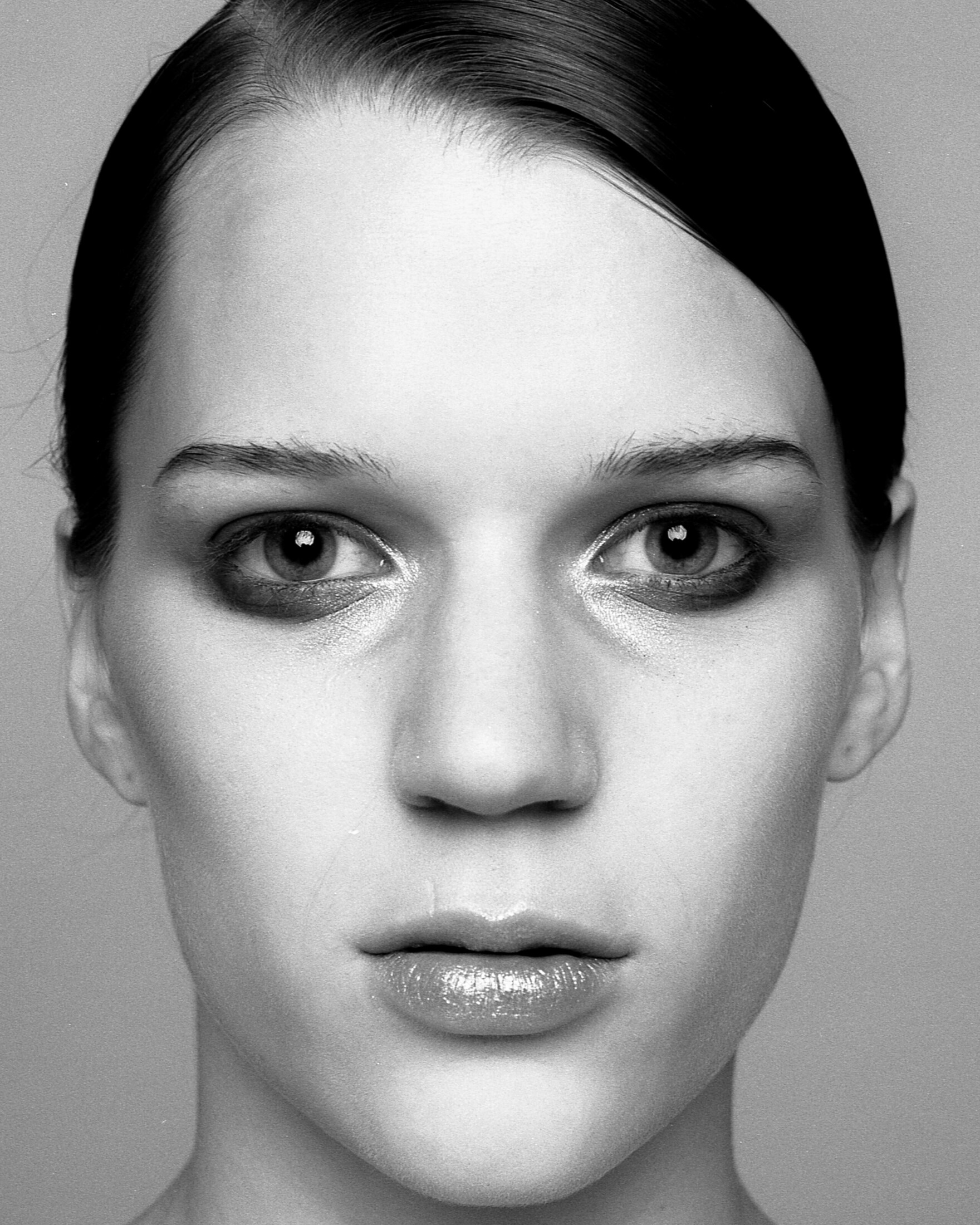 LAURA BALDWINSON